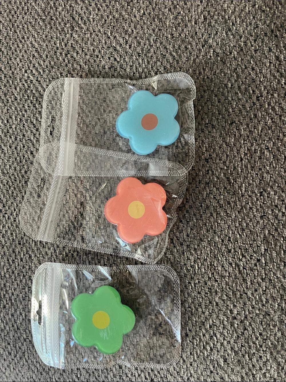 New flower pop sockets set of 3!